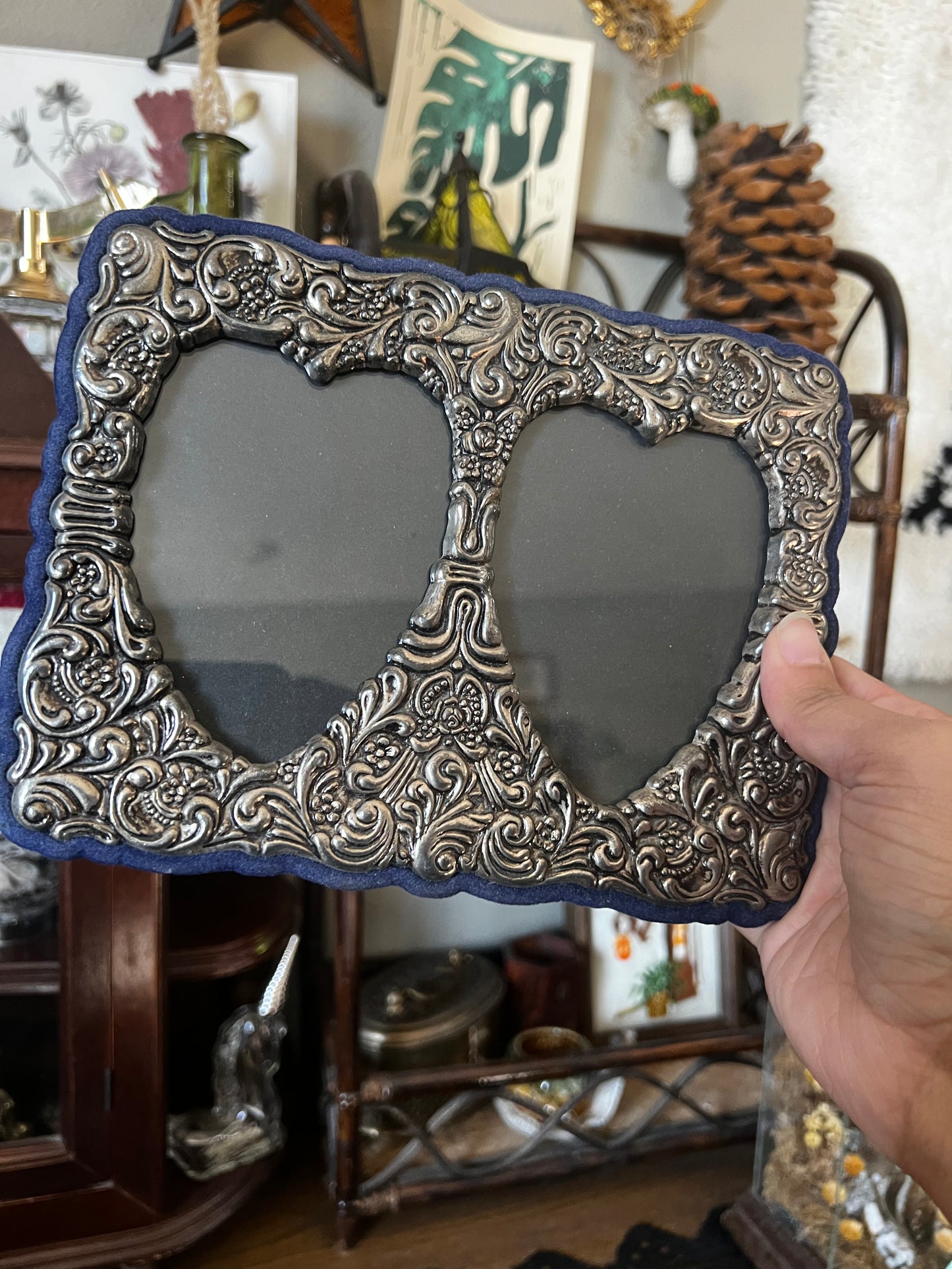 Silver Vintage Heart Frame