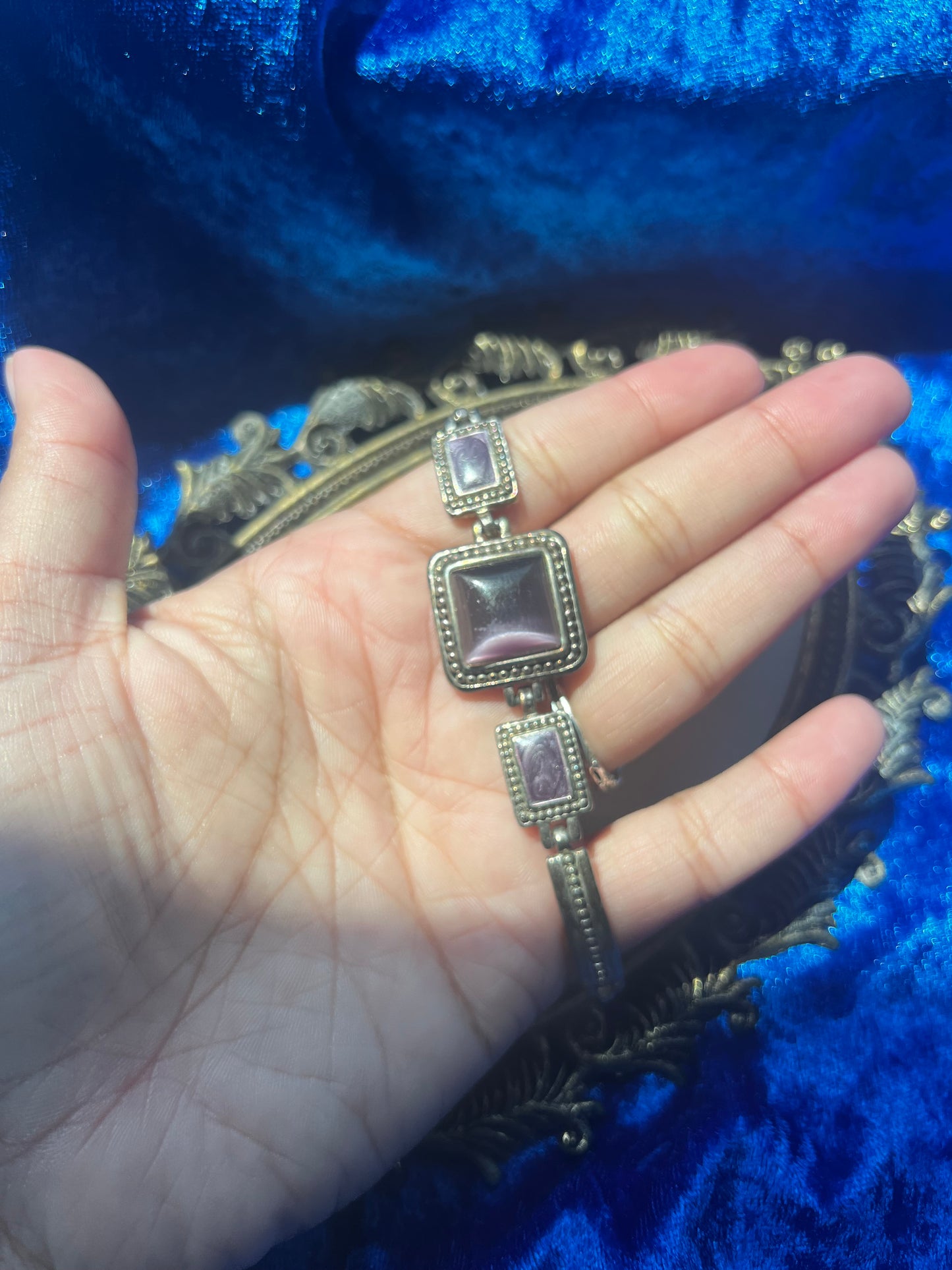 Silver Toned Purple Catseye Bracelet