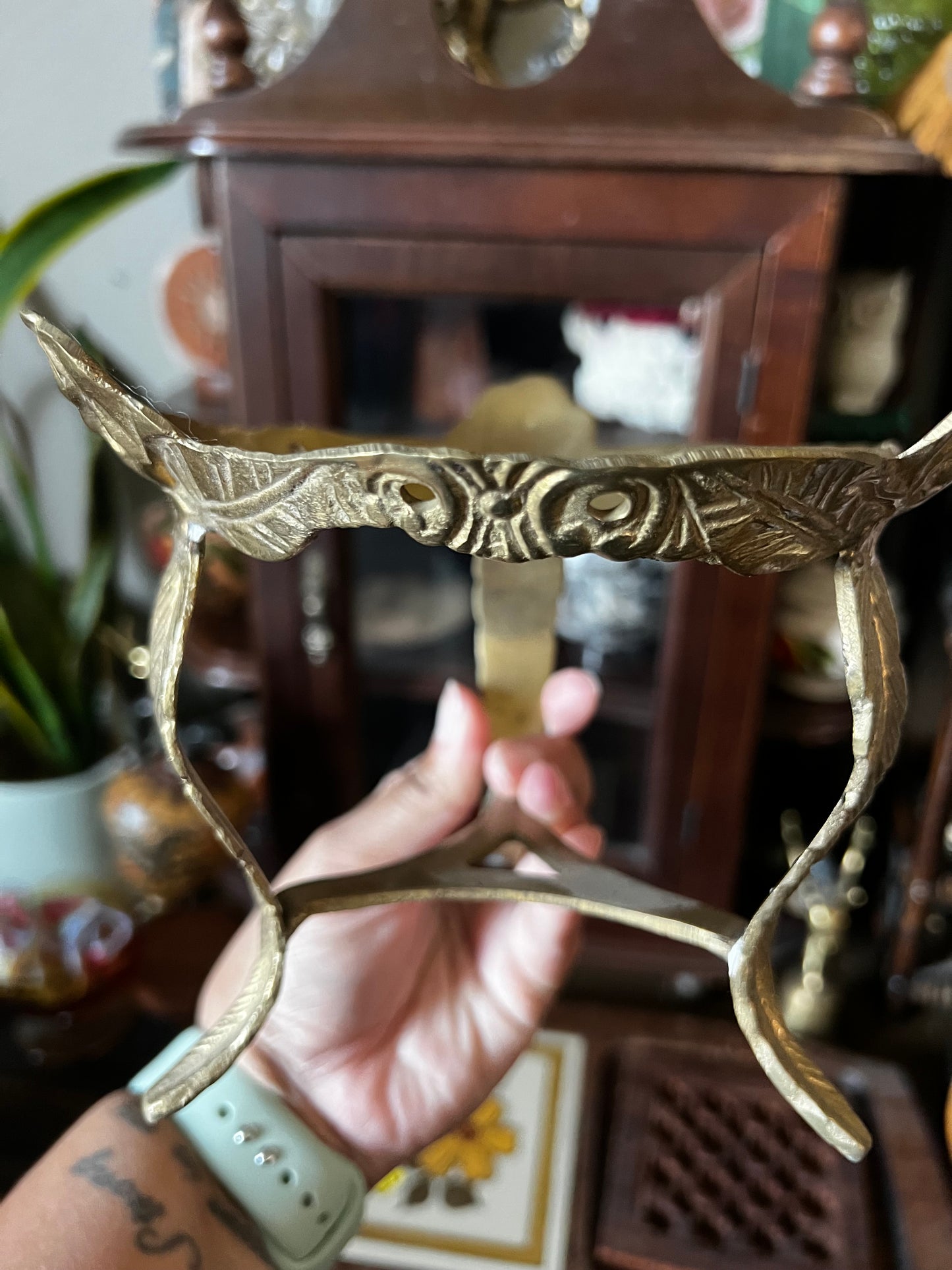 floral brass stand