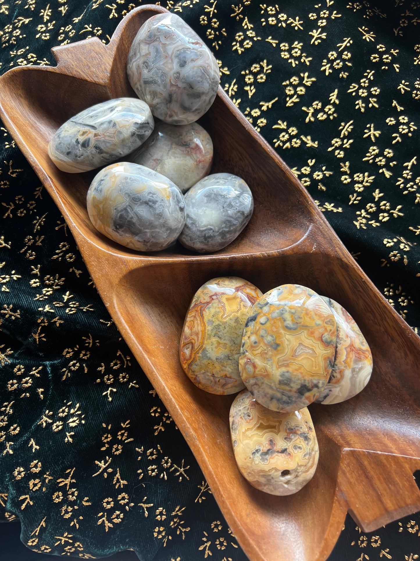 crazy lace agate palmstones