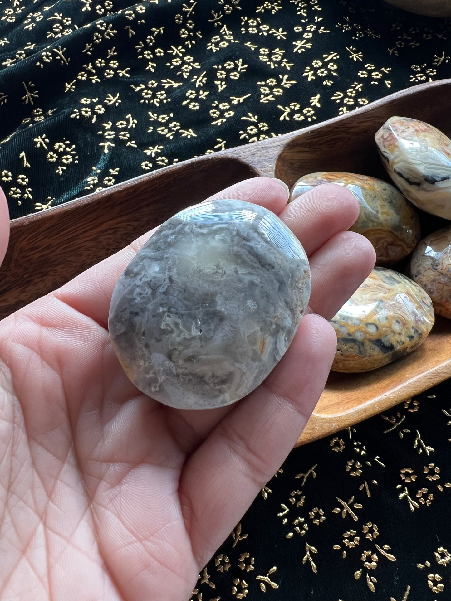 crazy lace agate palmstones