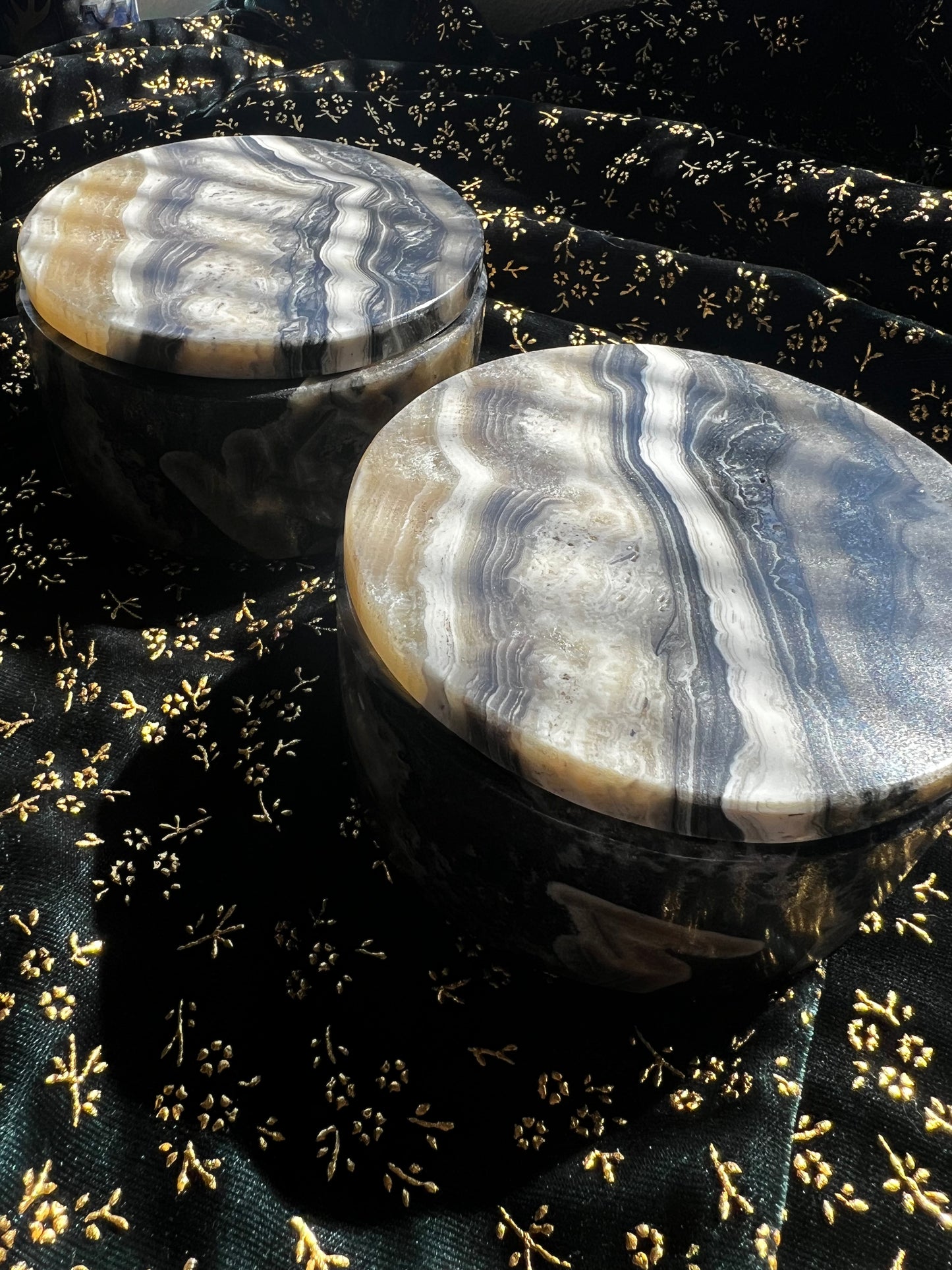 onyx jewelry boxes