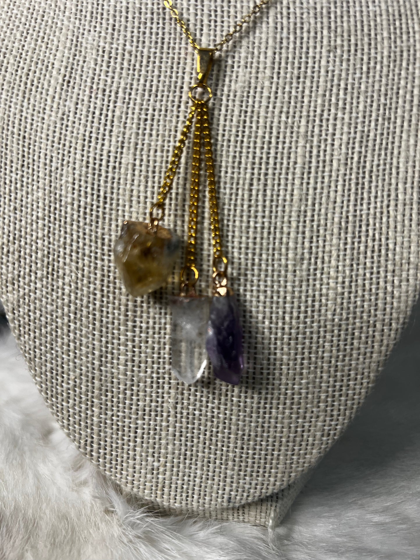 tri crystal necklace