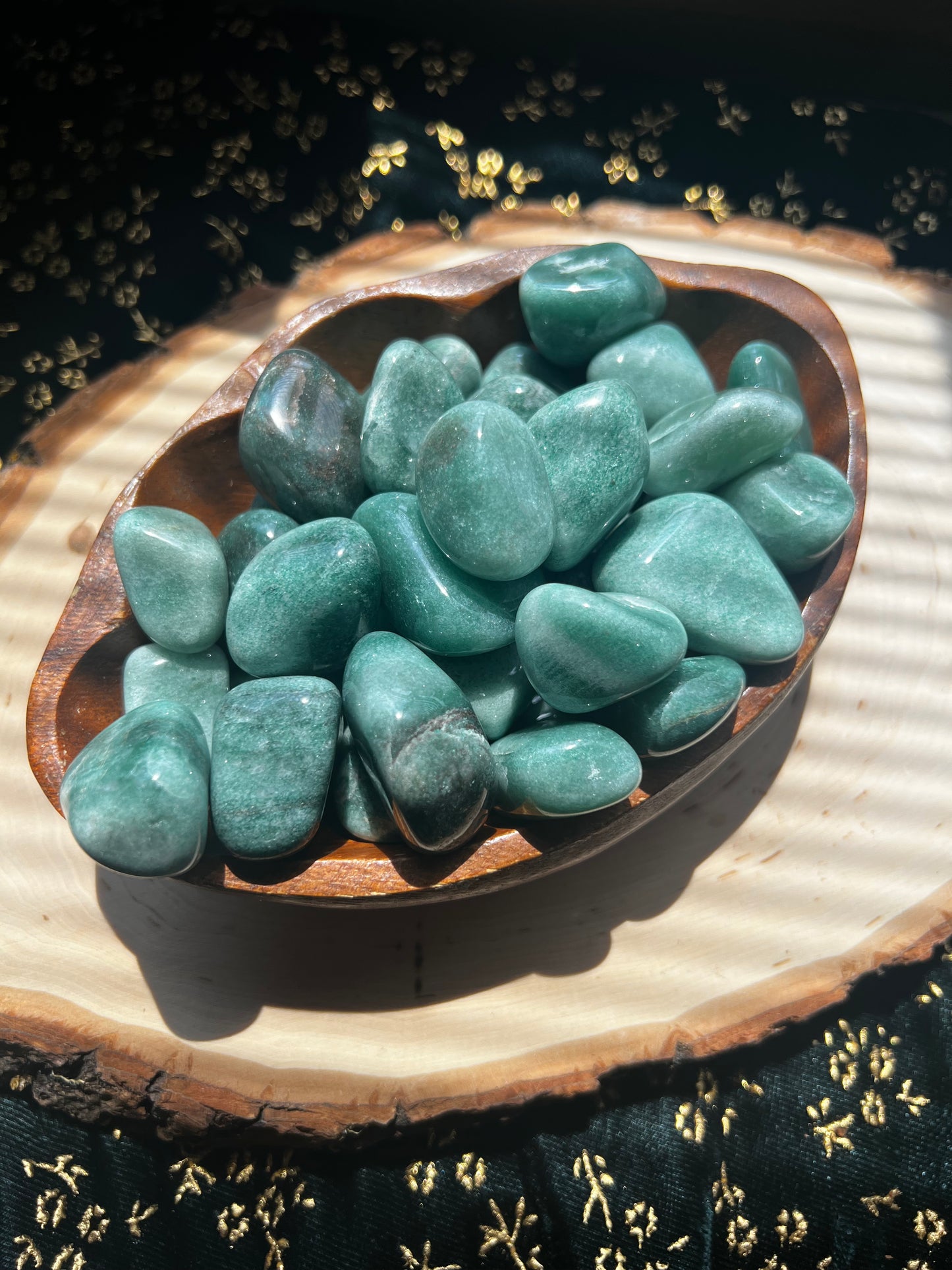 tumbled green aventurine
