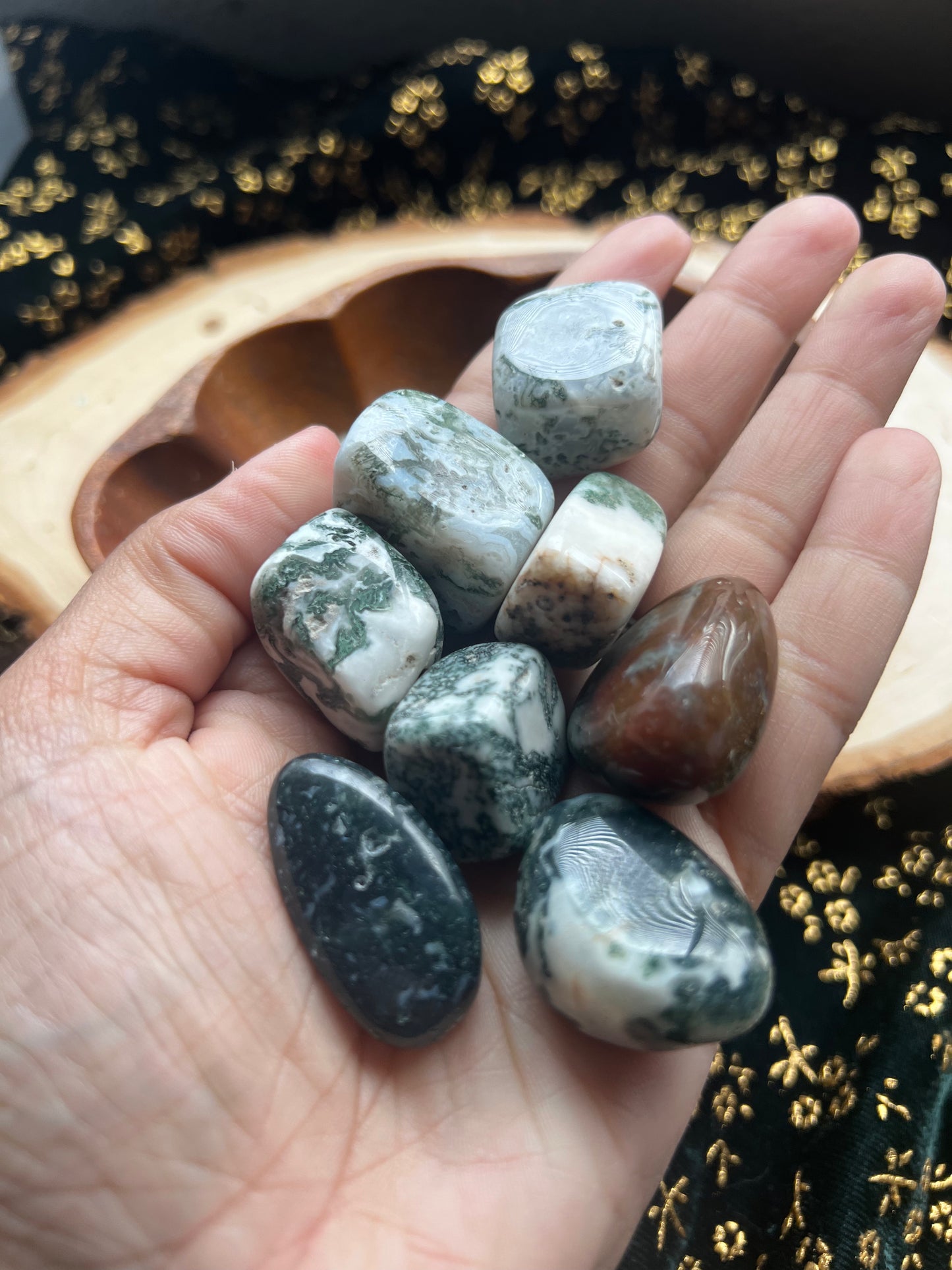 tumbled moss agate