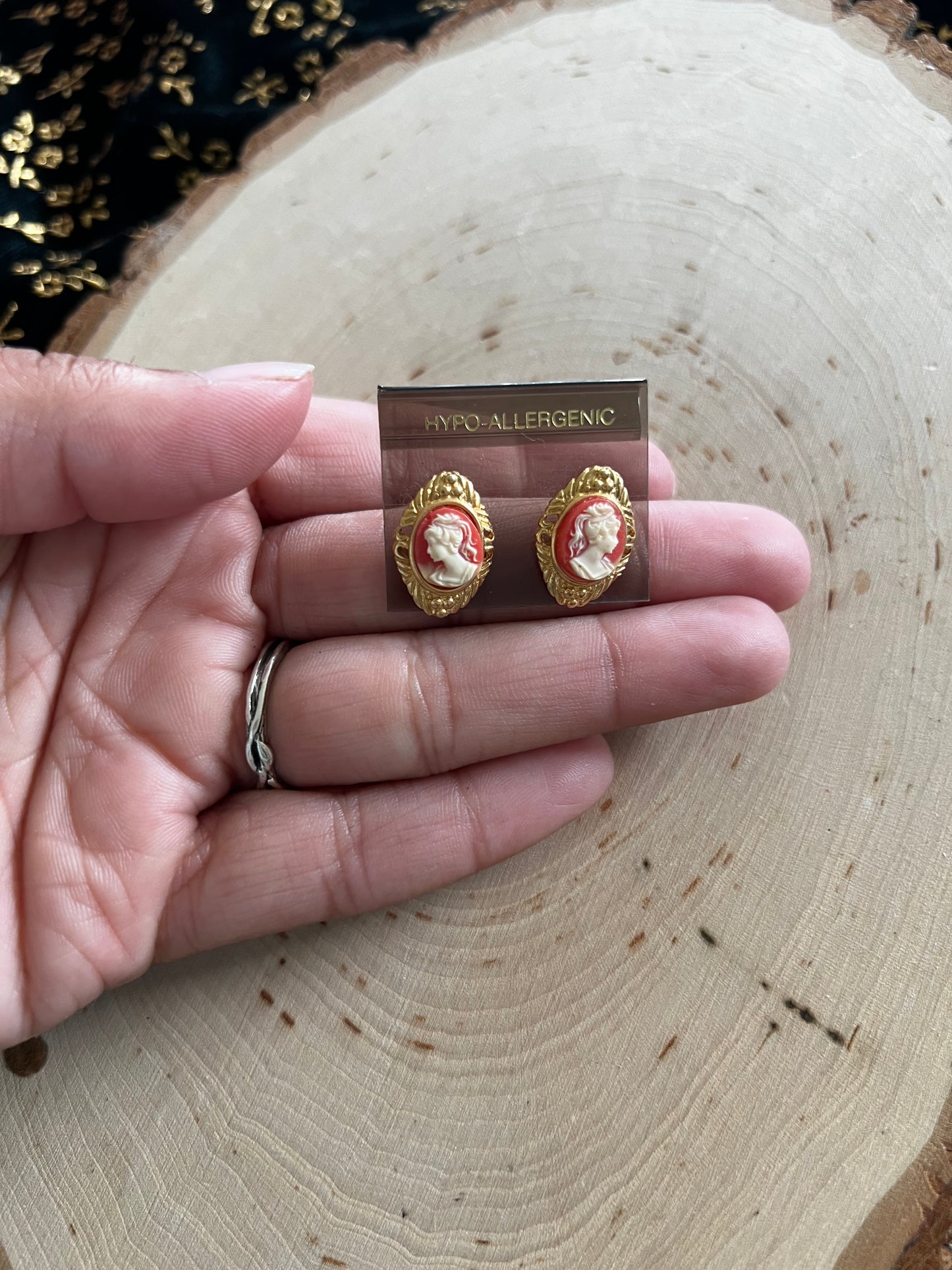 vintage stud earrings