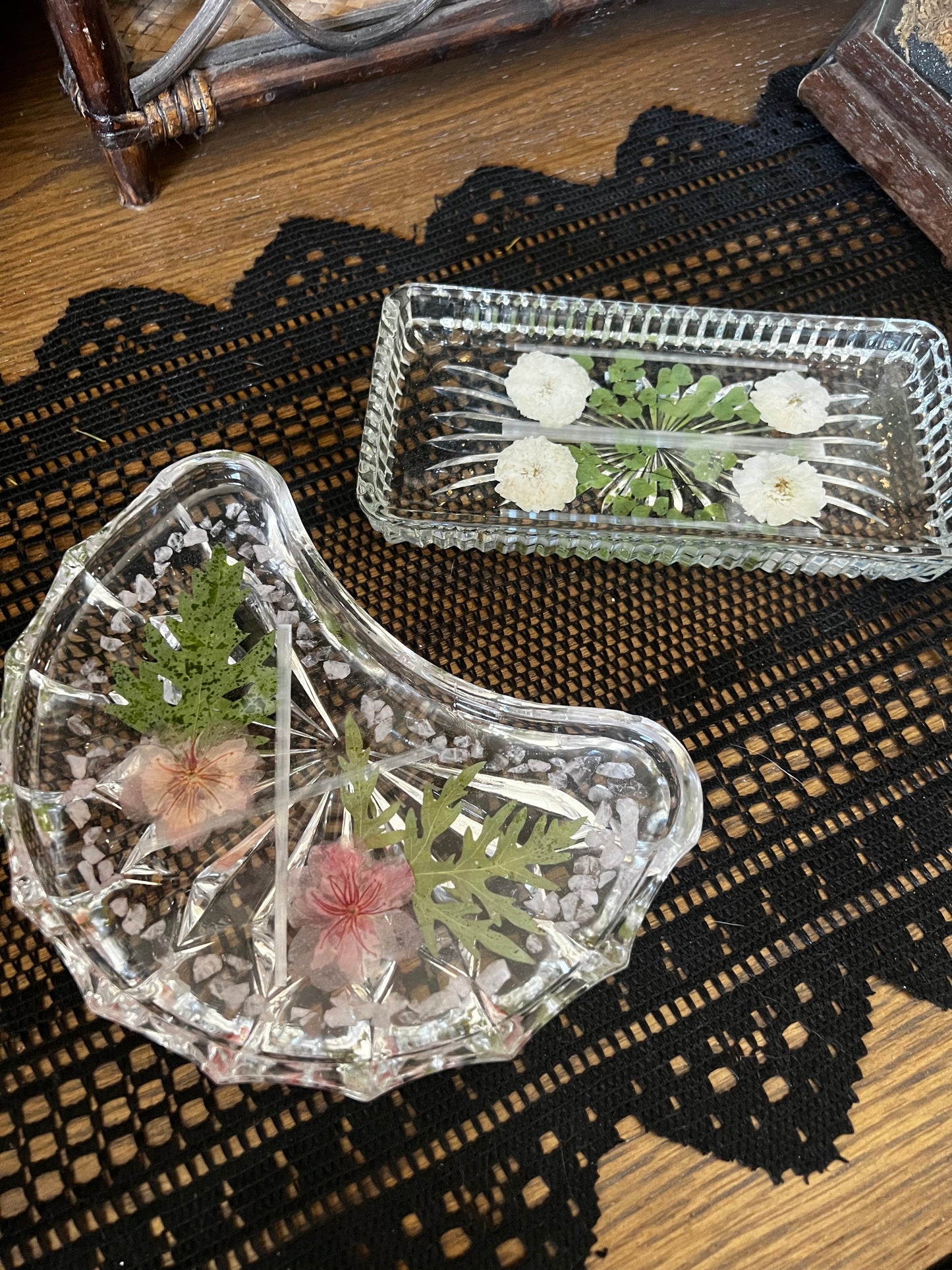 Resin Charging Trays