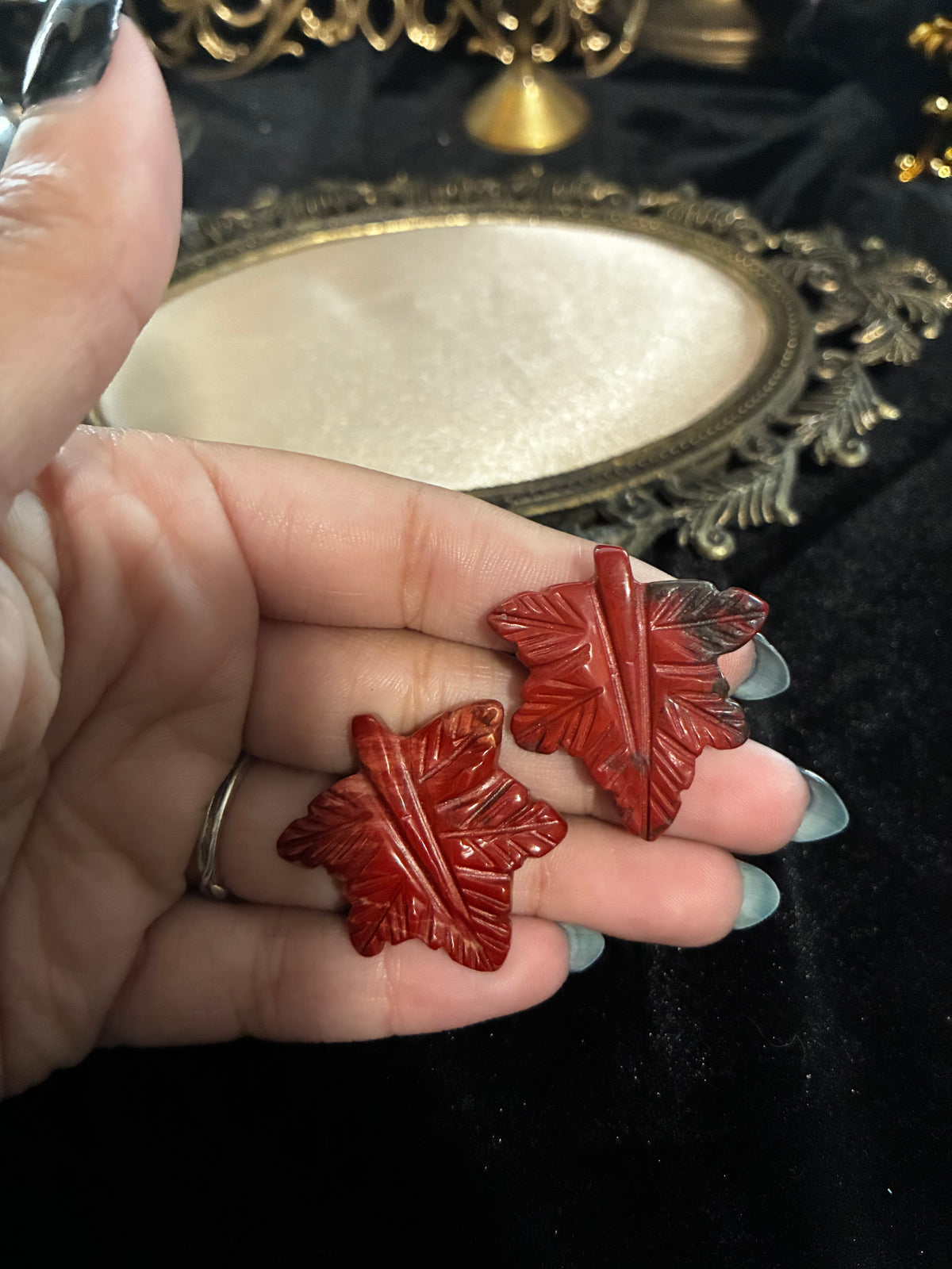 Red Jasper Leaves