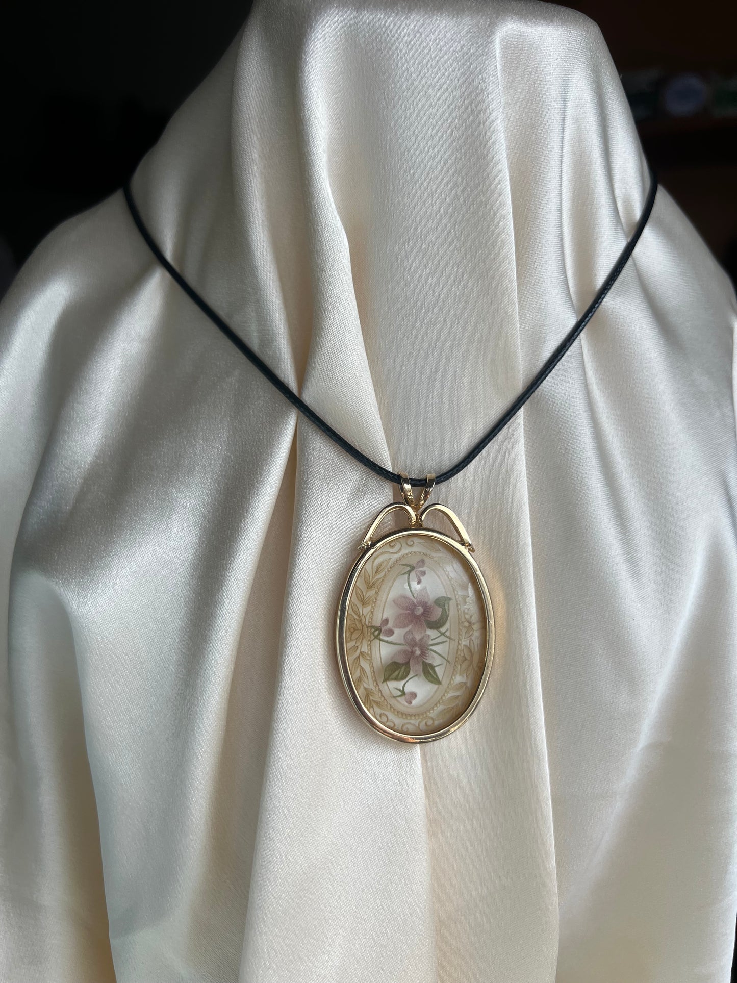 Vintage Flower Necklacr
