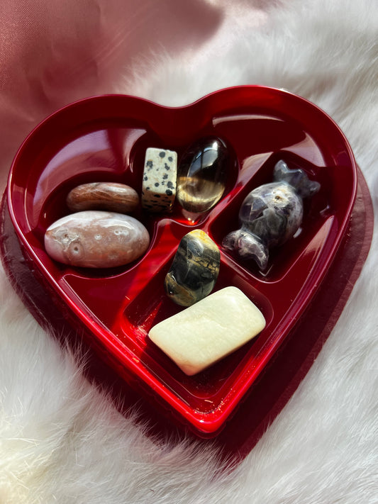 Valentine’s Day Mystery Crystal Boxes