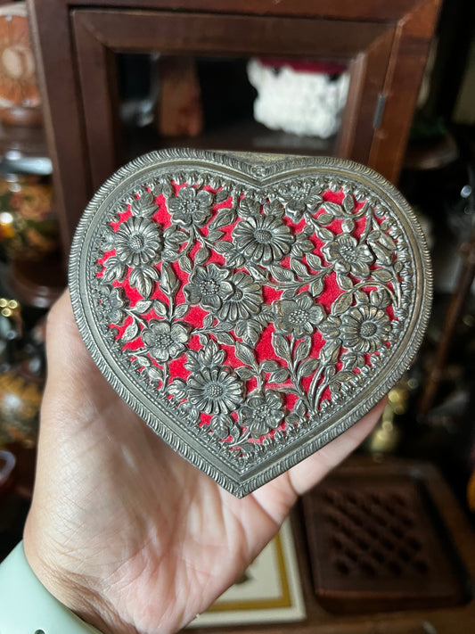 floral heart trinket box