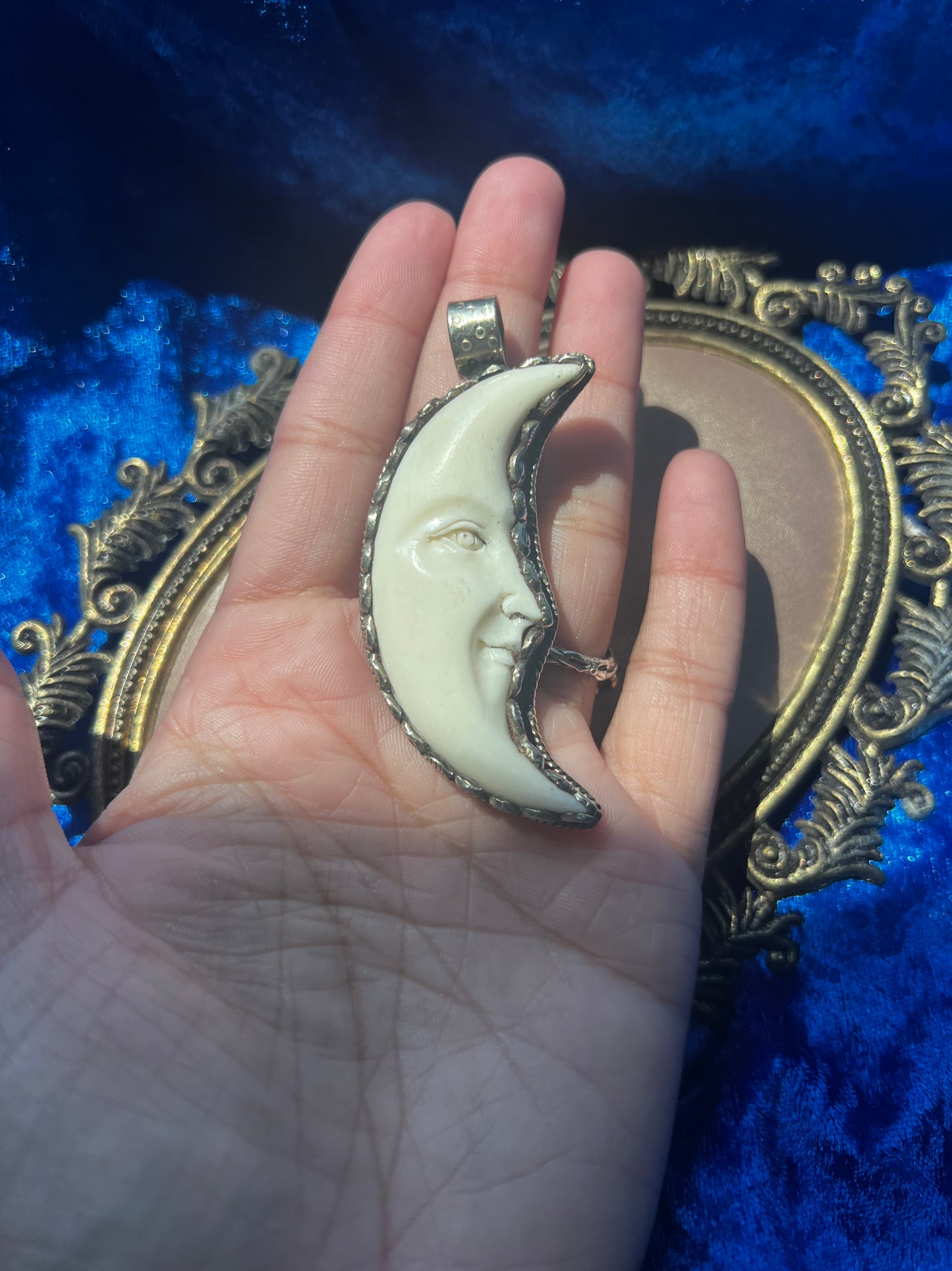 Silver Toned Moon Pendant