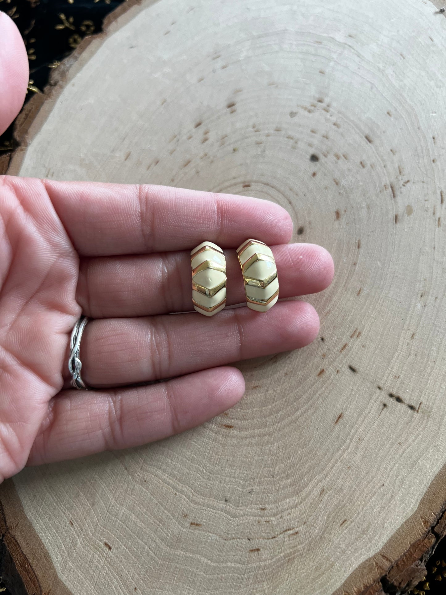 vintage stud earrings