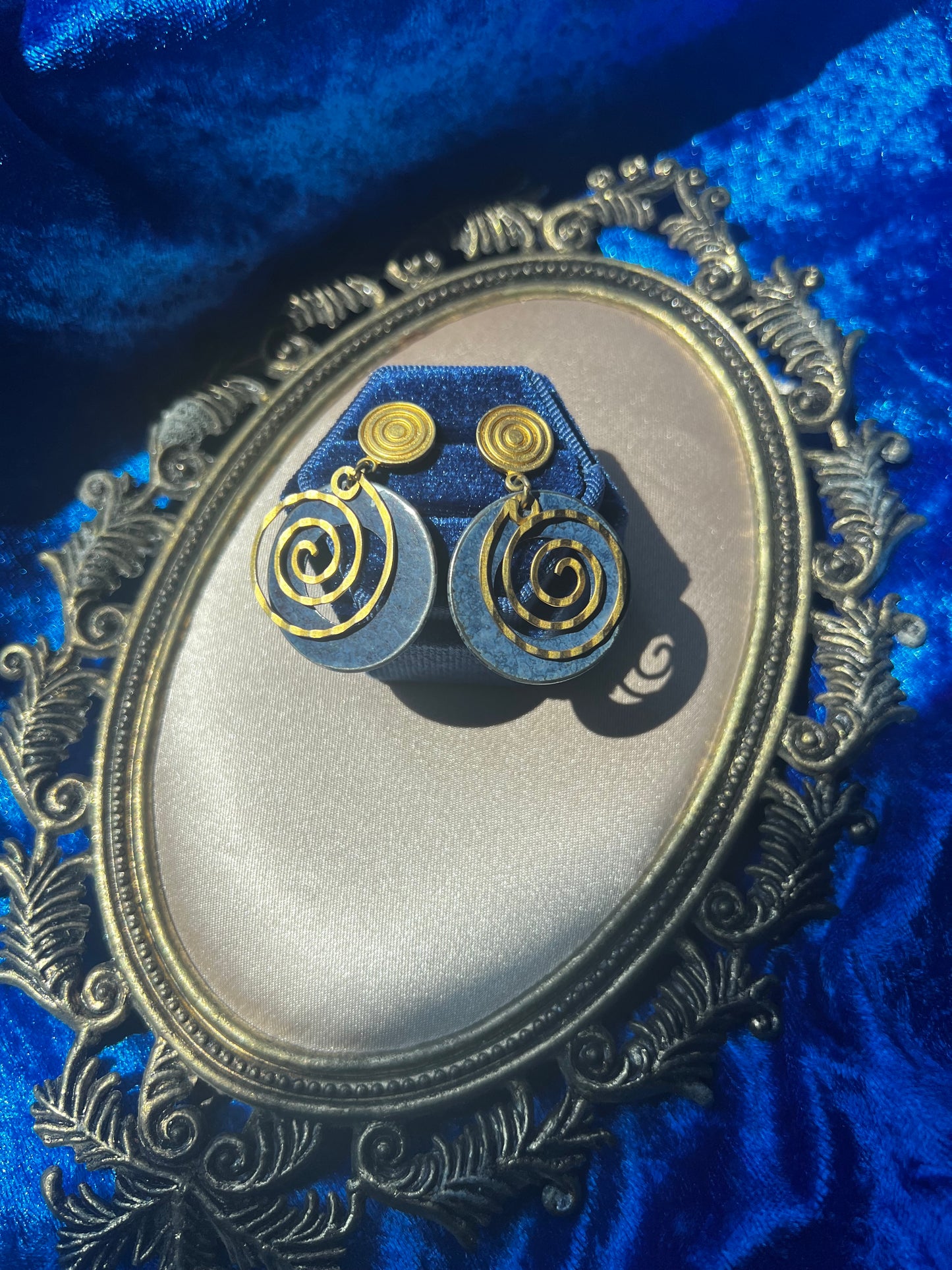 Gold and Blue Swirl 80’s Stud Earrings