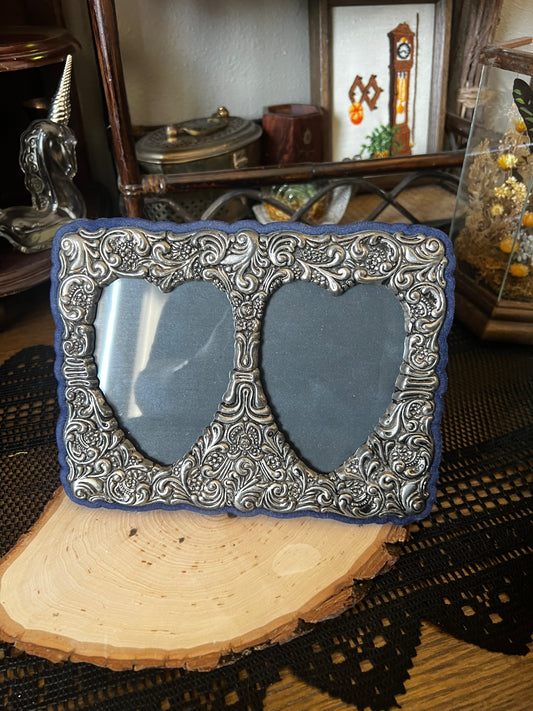 Silver Vintage Heart Frame