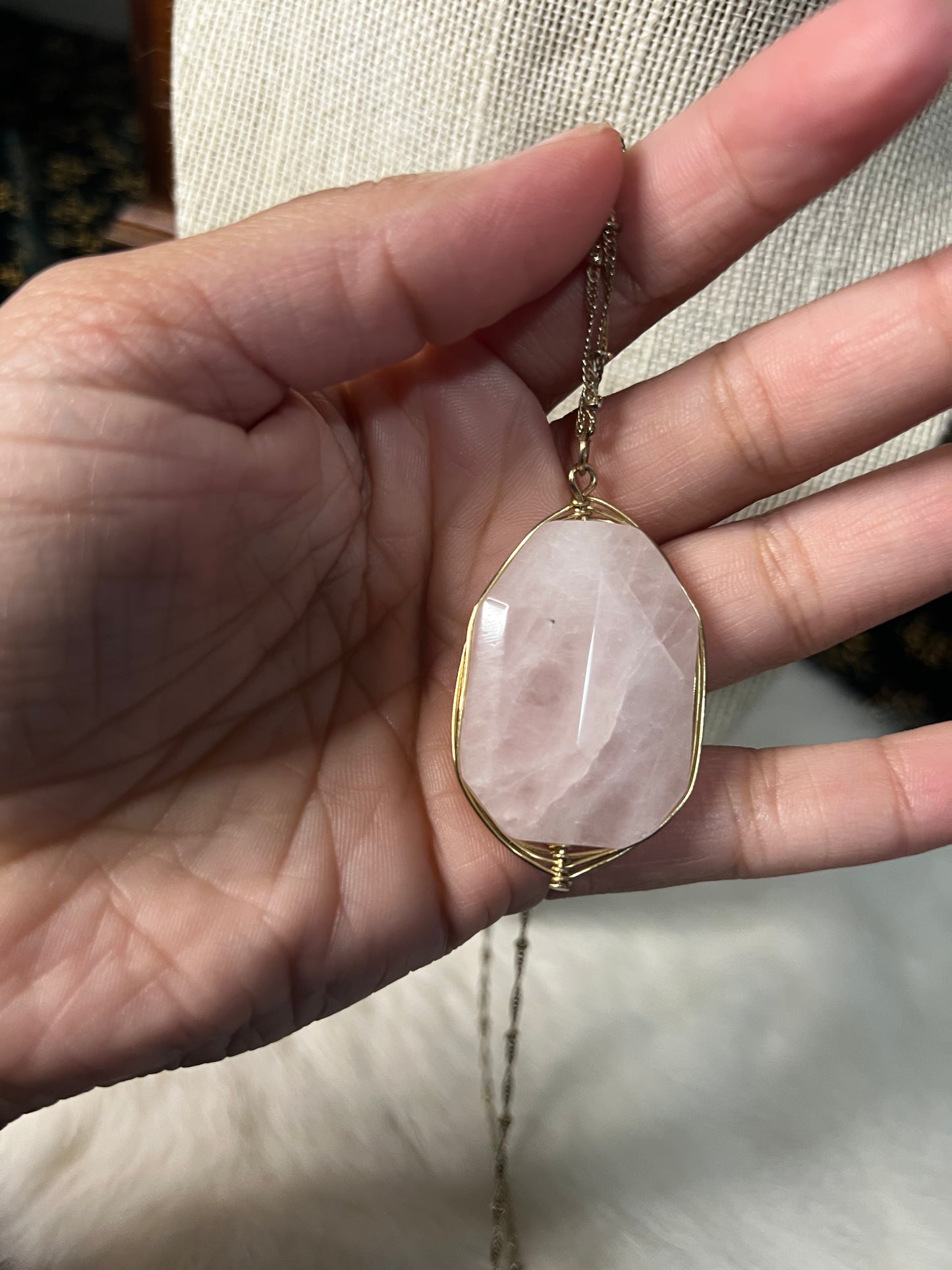 rose quartz necklace