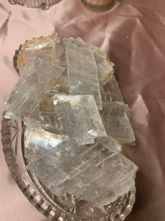 selenite pieces