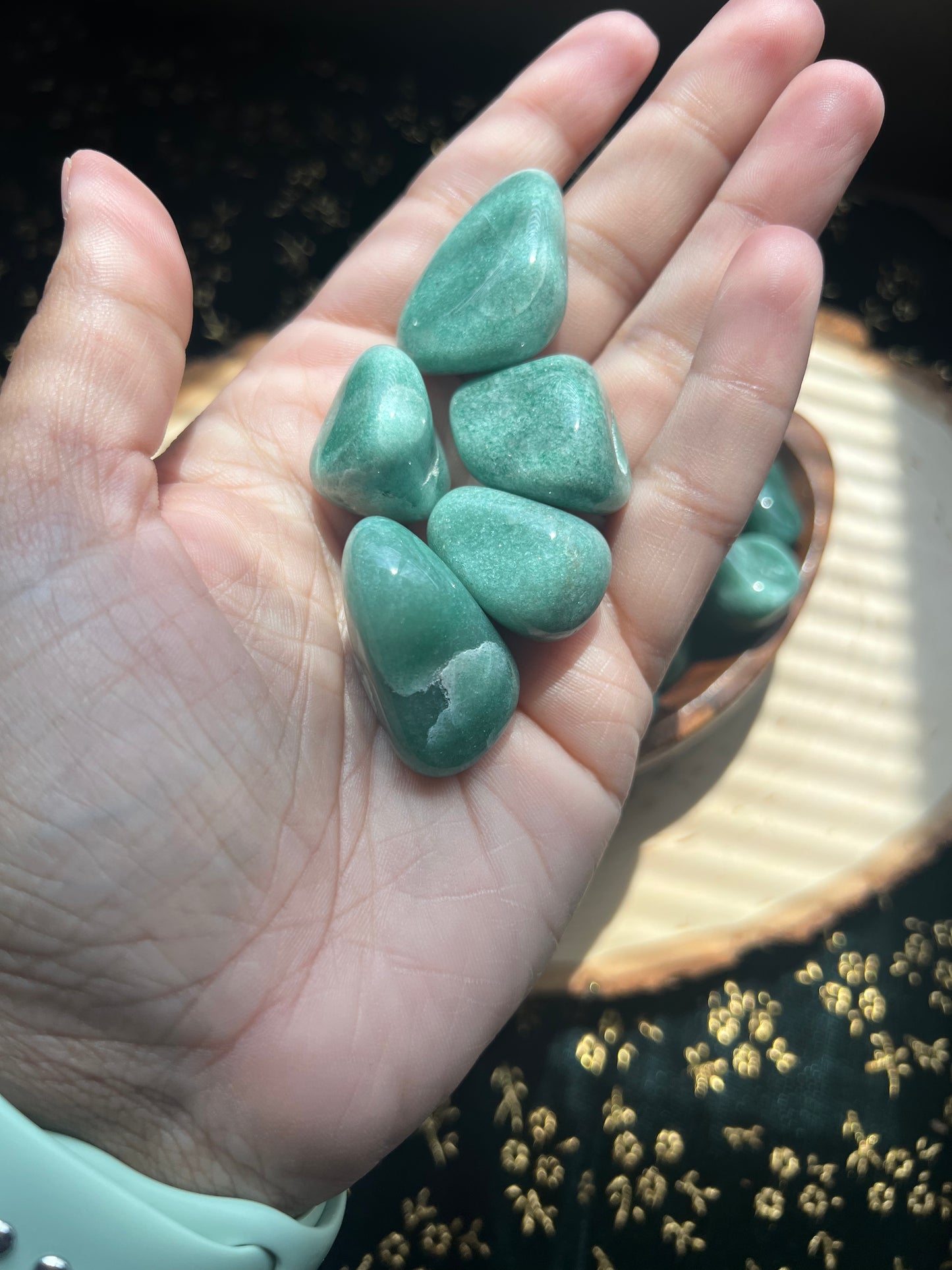 tumbled green aventurine