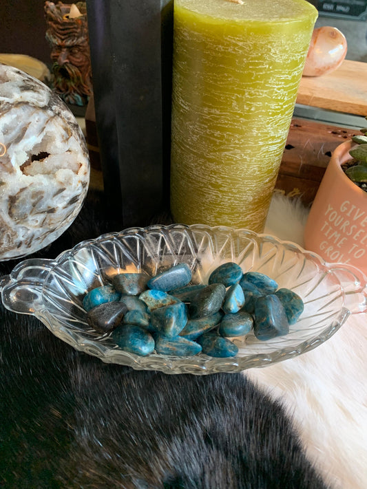 tumbled blue apatite